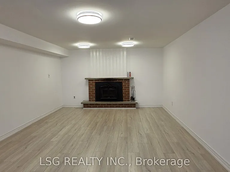 81 Norgrove Cres — Photo 8