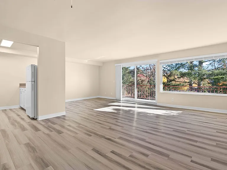 Bergen Apartments — Photo 7