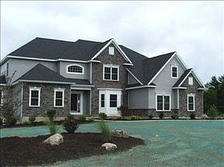 2nd image of 15 Meadow Brook Ct