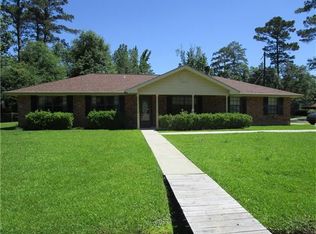 202 Elmwood St, Mandeville, LA 70448