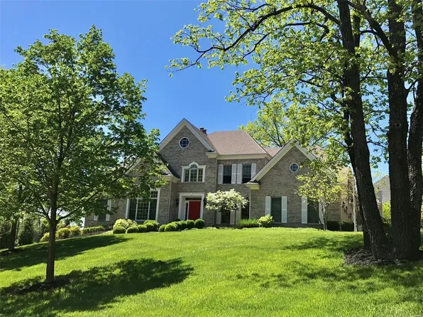 12905 Huntbridge Forest Dr, Saint Louis, MO 63131