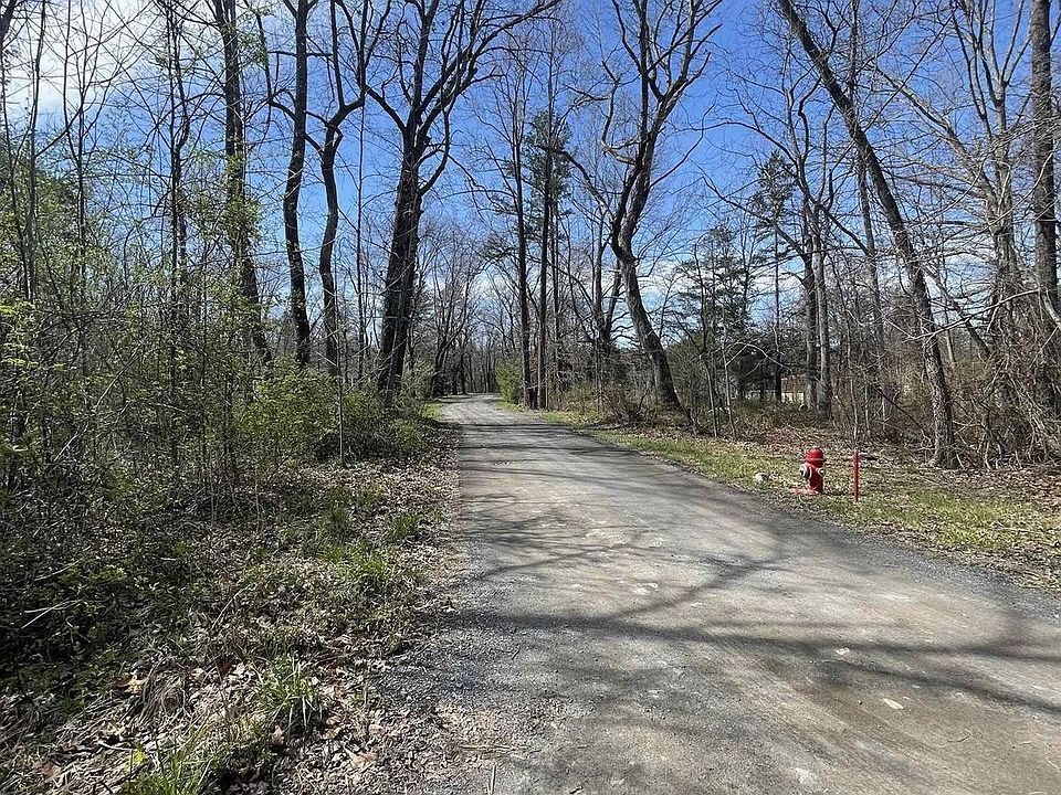 281 Lake Dr, Crimora, VA 24431 Zillow