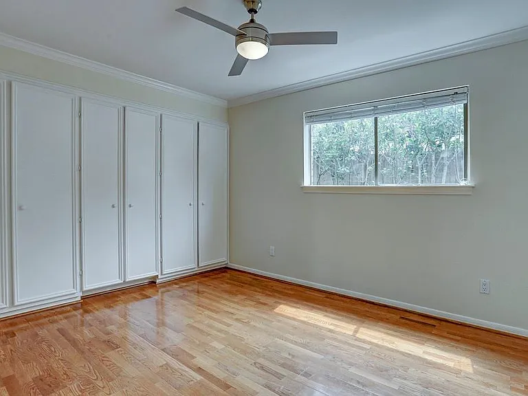 13819 Starhill Ct — Photo 19