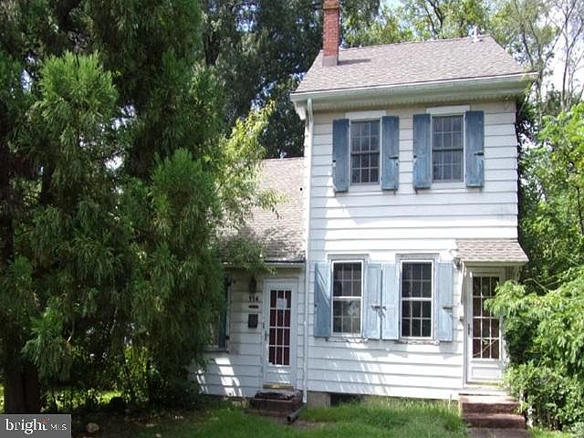 1st image of 116 Branch St