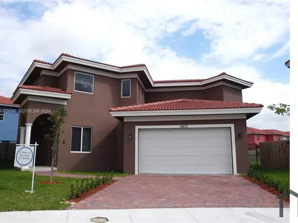 15631 SW 11th Ter, Miami, FL 33194