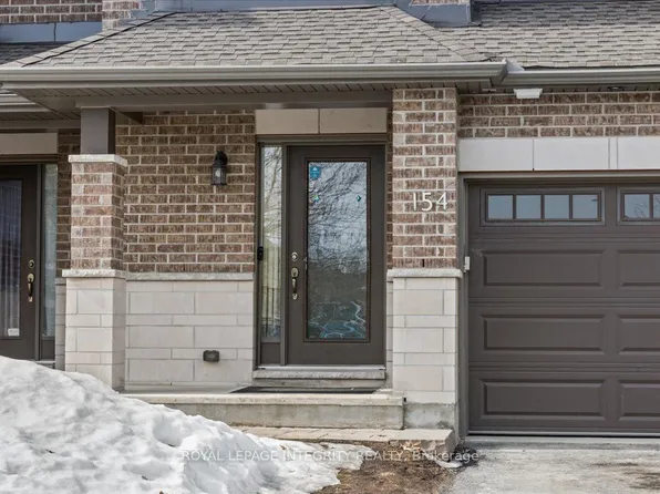154 Woodhurst Cres, Ottawa, ON K2S 0T5
