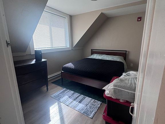 4th image of 7 Jackson St #7E