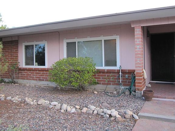 2nd image of 7942 N Camino De Maximillian