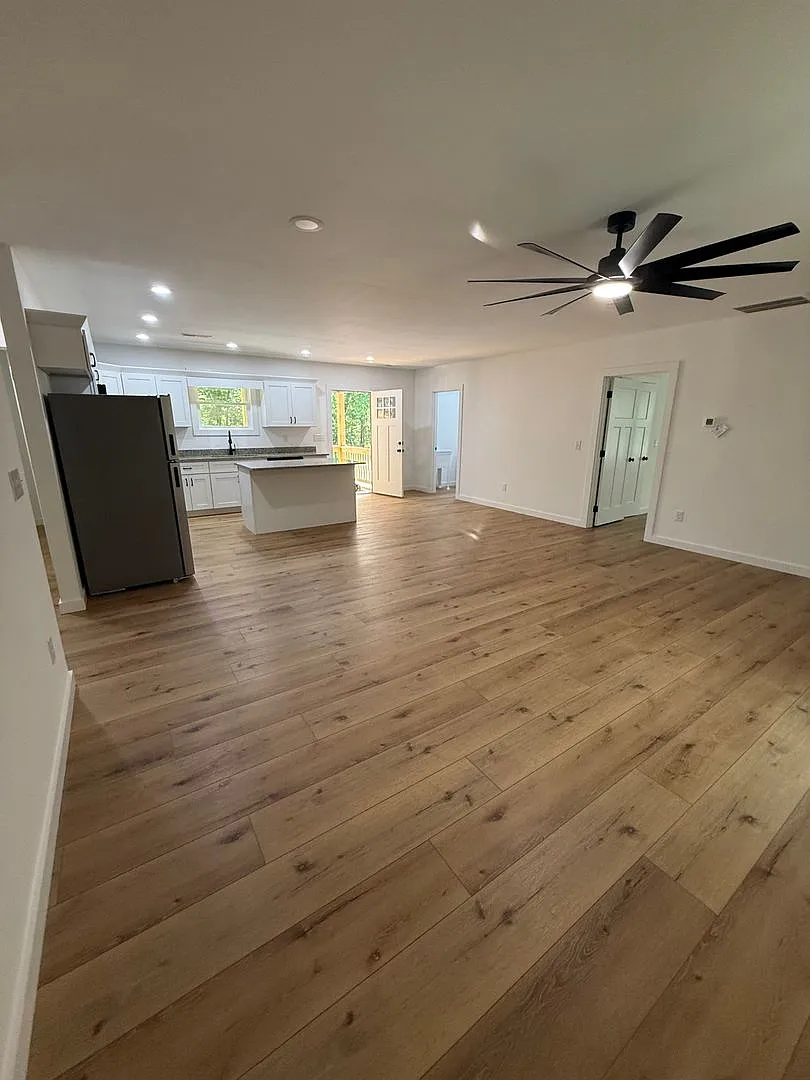 Ranger Road Duplex — Photo 3