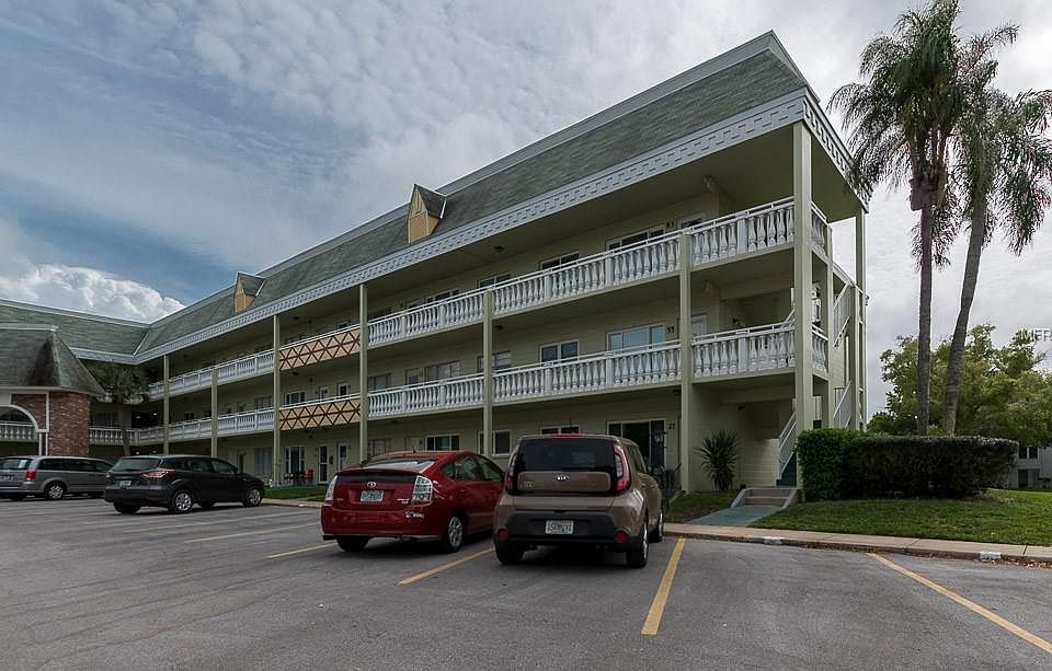 1st image of 2459 Columbia Dr APT 83