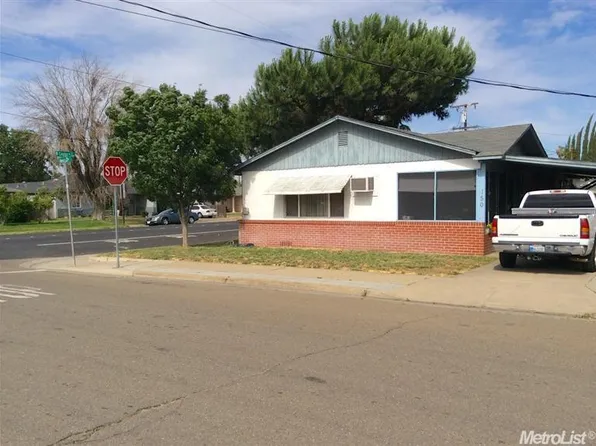 150 N Veach Ave, Manteca, CA 95337