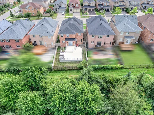 76 Ivy Glen Dr, Vaughan, ON L6A 0P2