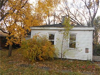 1st image of 30234 Glenwood St