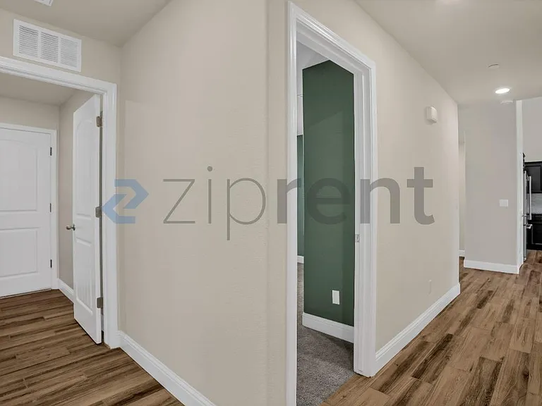 433 S Crescent Ln — Photo 26
