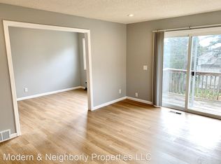 921 Ridge Dr SE, Saint Michael, MN 55376