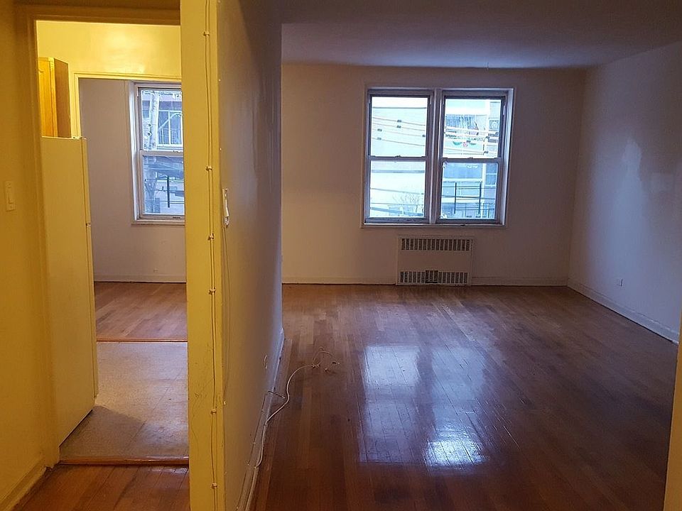 2nd image of 14235 84th Dr APT 2B