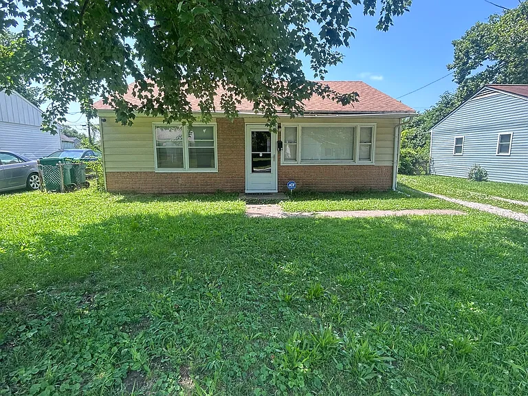 12 Agnes Dr — Photo 37