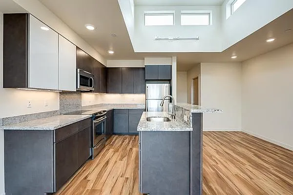 Ample cabinet space!