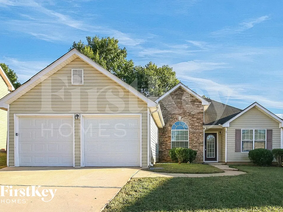 50 Greenway Dr