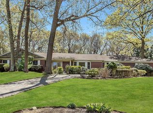 65 Belvedere Dr, Syosset, NY 11791