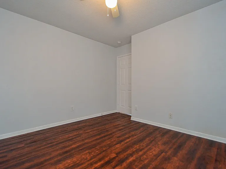 14410 Pelican Marsh Dr — Photo 29