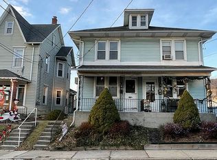 110 Spring St, Nazareth, PA 18064