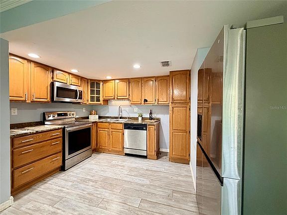 3rd image of 280 Moree Loop APT 2