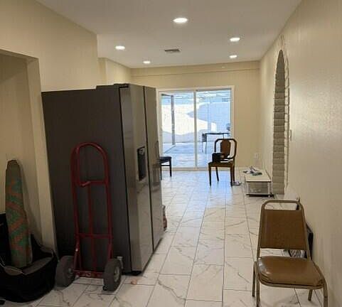 2nd image of 2904 W CACTUS Road