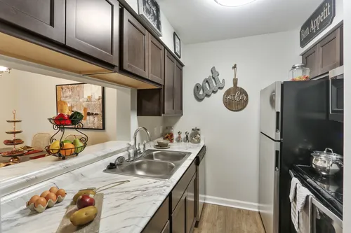 The Mayfair Apartment Homes Photo 1