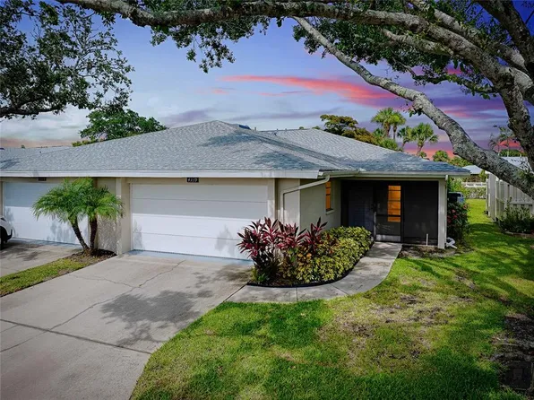 4339 Bowling Green Cir #19, Sarasota, FL 34233