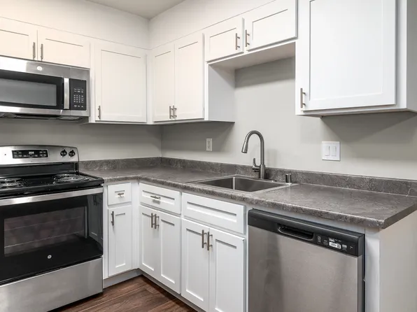 390 Alameda Del Prado #390F, Novato, CA 94949