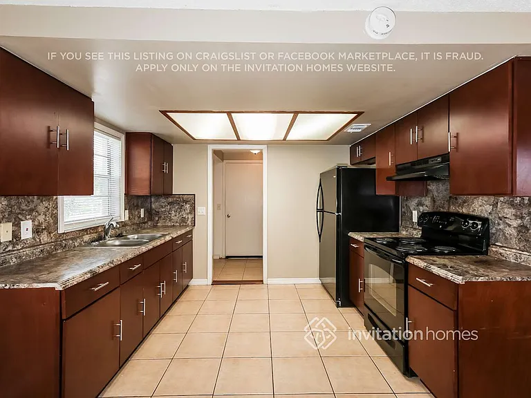 12702 Sybila Pl — Photo 6