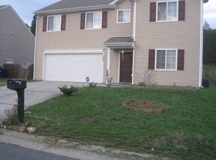 2655 Chatfield Dr, Winston Salem, NC 27103