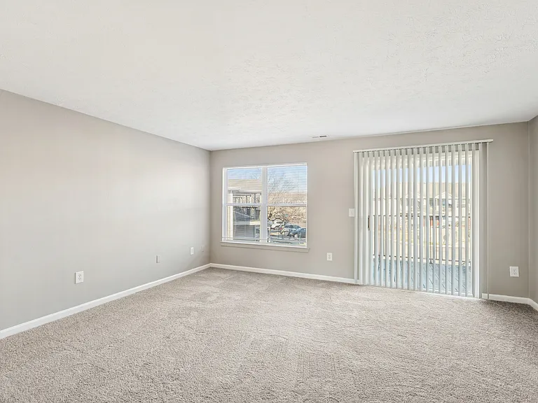 Waterfront Pointe — Photo 19