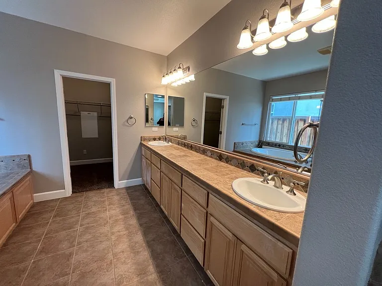 1506 Azalea Dr — Photo 36