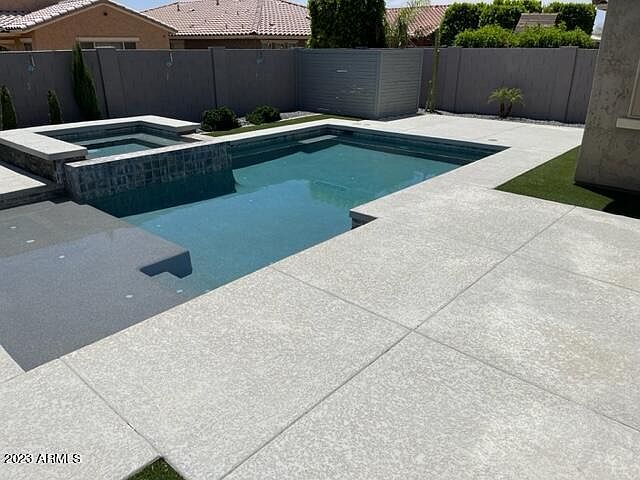 1st image of 10417 W Alyssa Ln