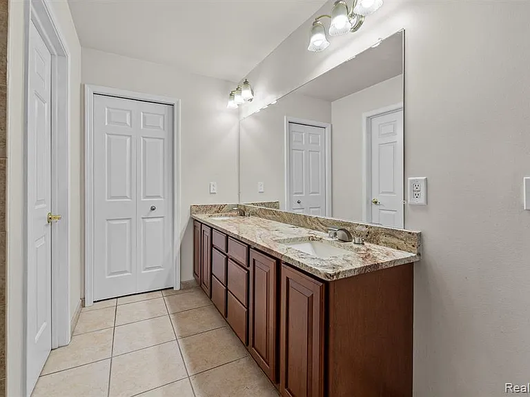 3904 Kaeleaf Rd — Photo 35