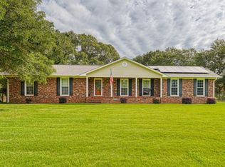 151 Meadowbrook Ln, Inman, SC 29349