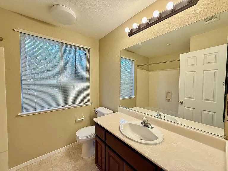 4061 Hemingway Cmn — Photo 13