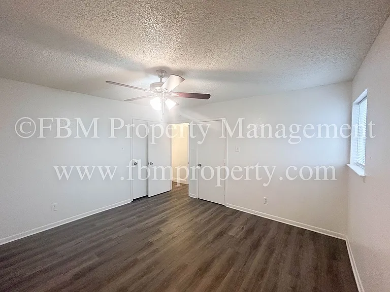 604 Walter Stephenson Rd #A — Photo 14