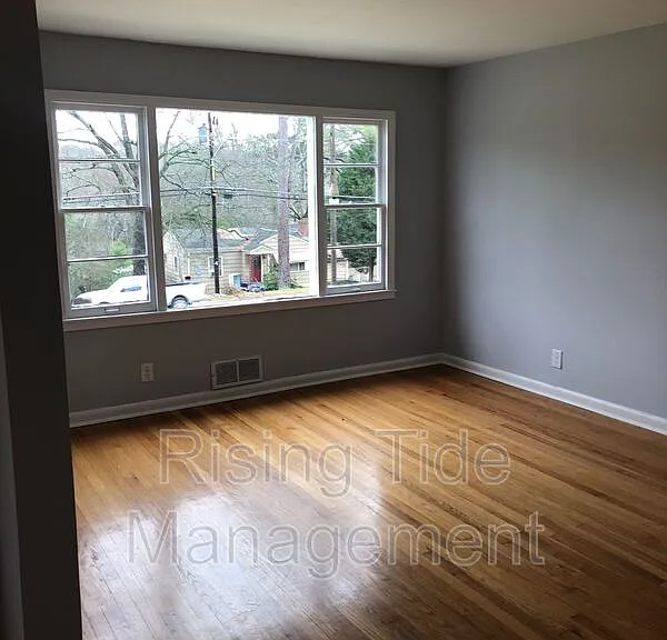 928 Five Mile Rd — Photo 19