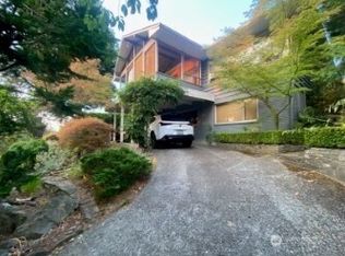 3430 39th Ave W, Seattle, WA 98199