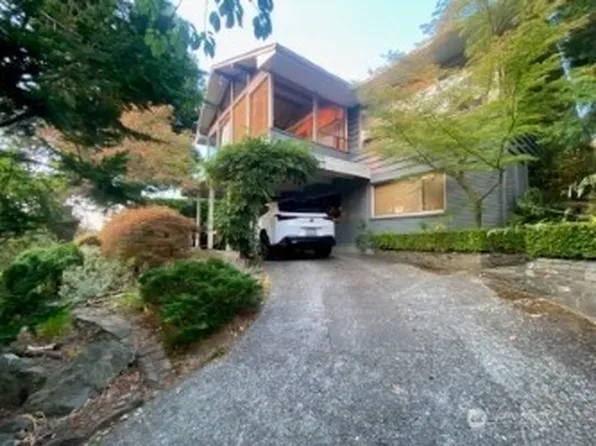 3430 39th Avenue W, Seattle, WA 98119