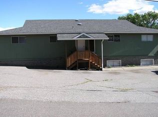 410 7th St NE APT 3, East Wenatchee, WA