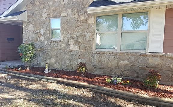 5th image of 4300 Live Oak Dr