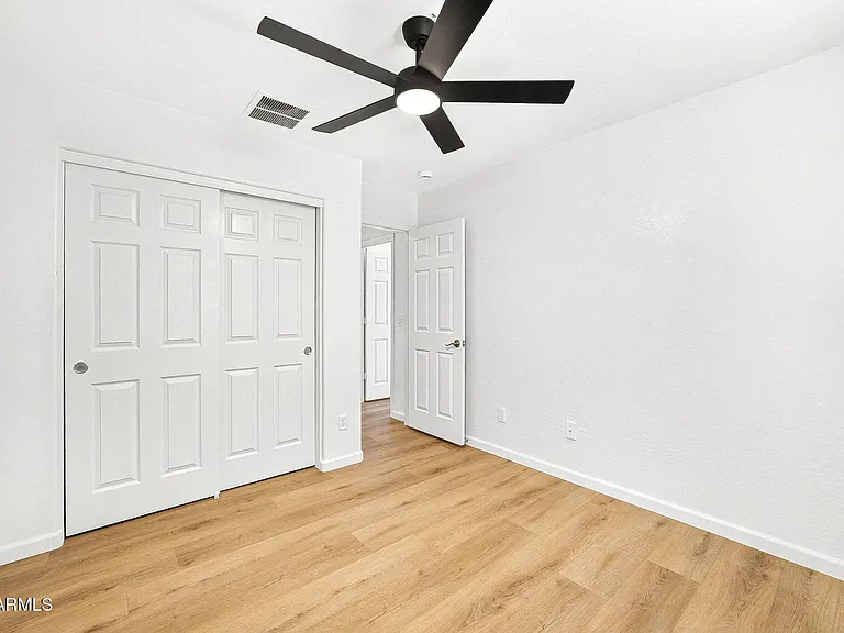 1582 E Leaf Rd — Photo 23