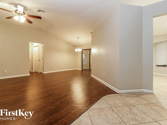 3rd image of 8310 Coral Dr