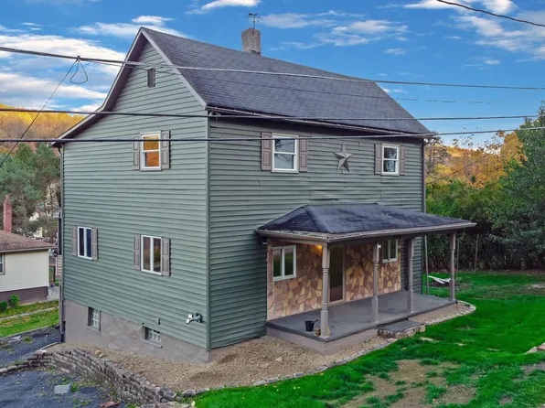 308 Saipan Ave, Johnstown, PA 15902