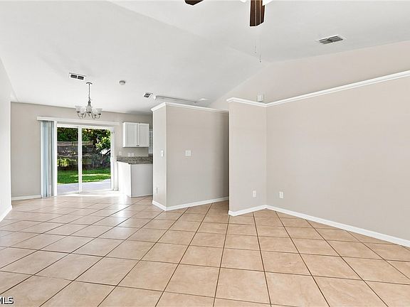 3rd image of 8165 Pelican Rd