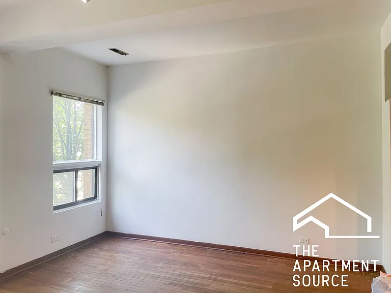 875 W Lill Ave #C2 — Photo 4